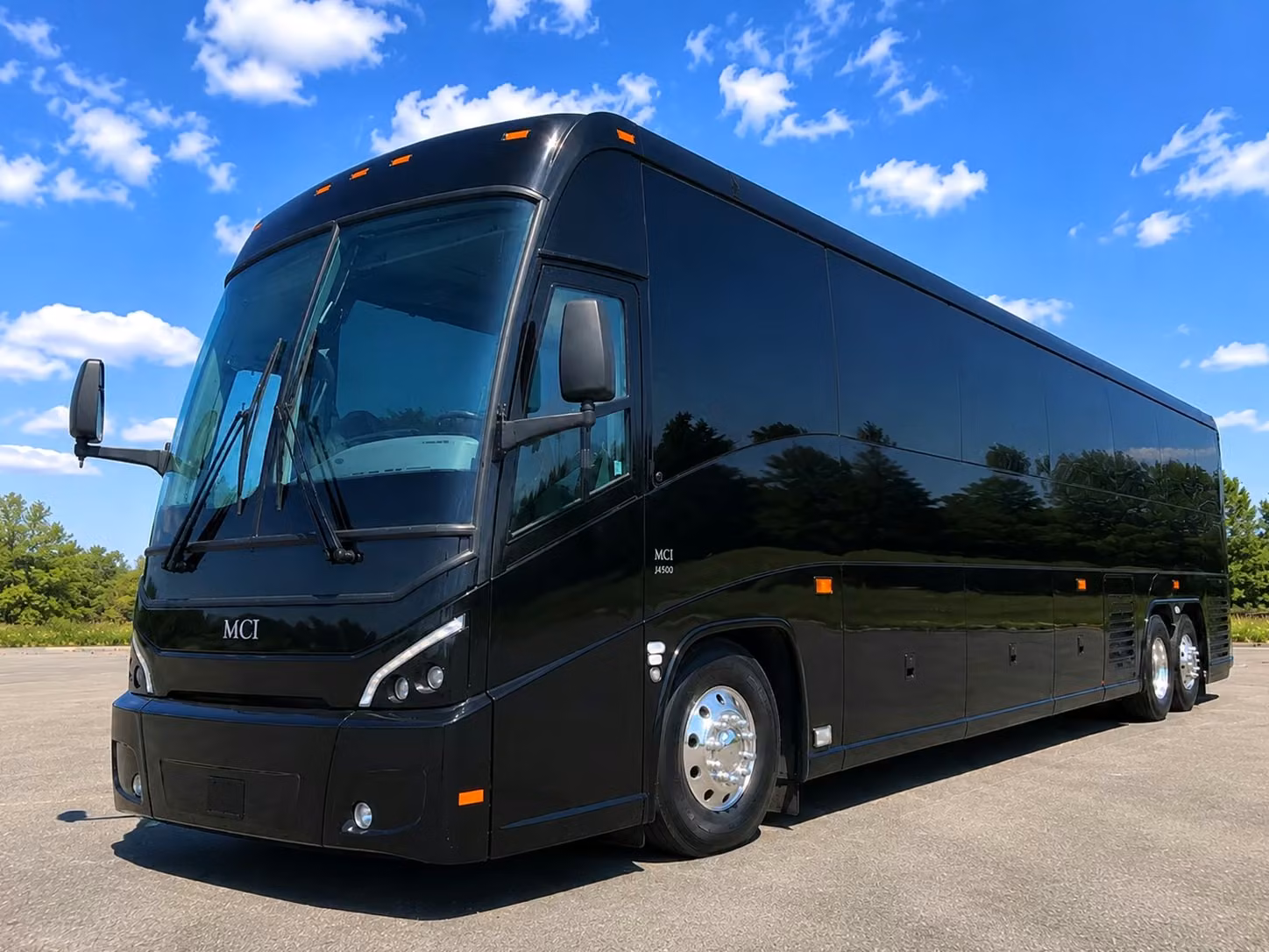 coachbuslowell com makes it possible to book corporate event shuttles across lowell with ease